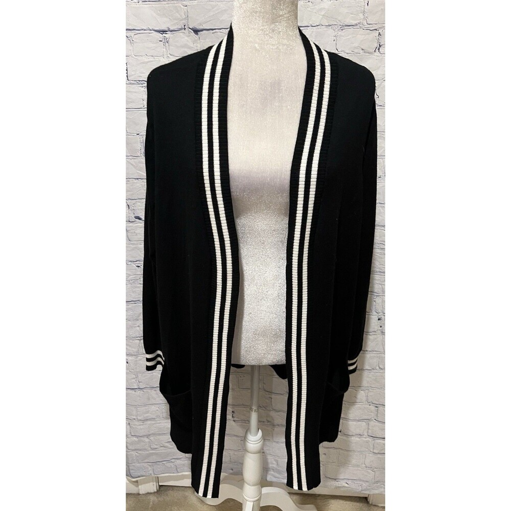 Avenue Black & White Plus-size Long Sleeve Cardigan Size 18/20